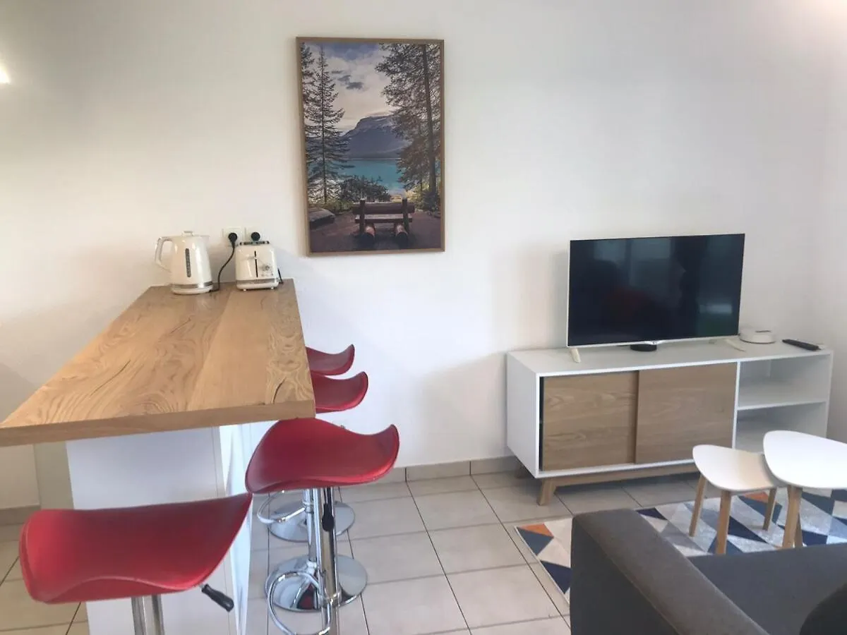 Apartment Zenbnb - Isis - Piscine - Balcon - 4 Pers Nangy